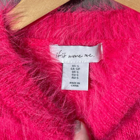 S If it were me Hot Pink Bubble gum crop top. ULTRA soft. Clueless 90’s - Picture 5 of 6